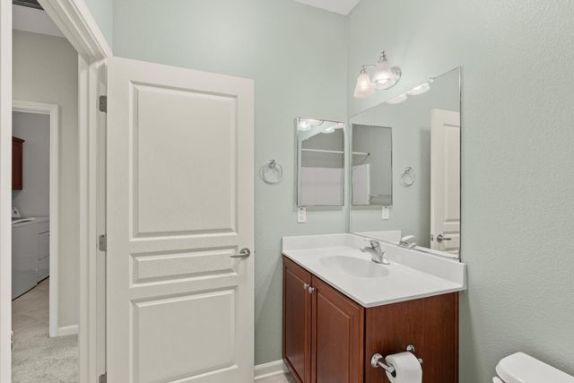 320 Snapdragon Ln, Lincoln, CA 95648