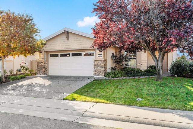 320 Snapdragon Ln, Lincoln, CA 95648