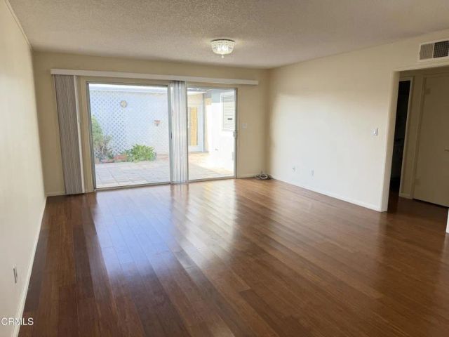 137 E Garden Green, Port Hueneme, CA 93041