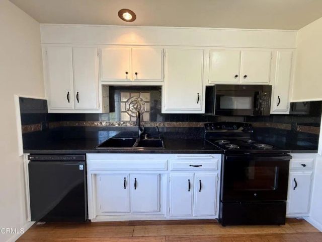 137 E Garden Green, Port Hueneme, CA 93041