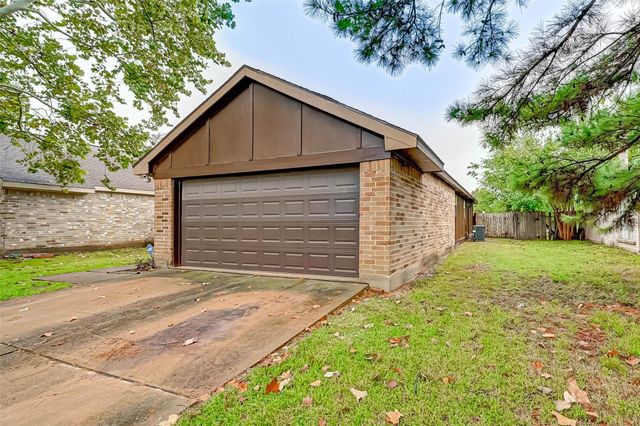17435 Glenmorris Drive, Houston, TX 77084