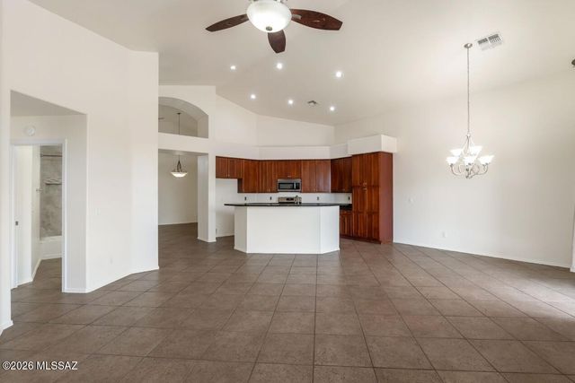14024 E Fairway Bluff Court, Vail, AZ 85641