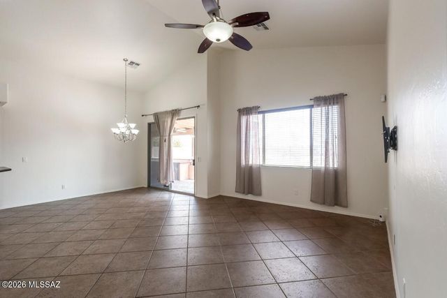 14024 E Fairway Bluff Court, Vail, AZ 85641