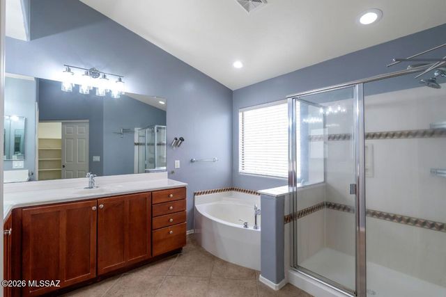 14024 E Fairway Bluff Court, Vail, AZ 85641