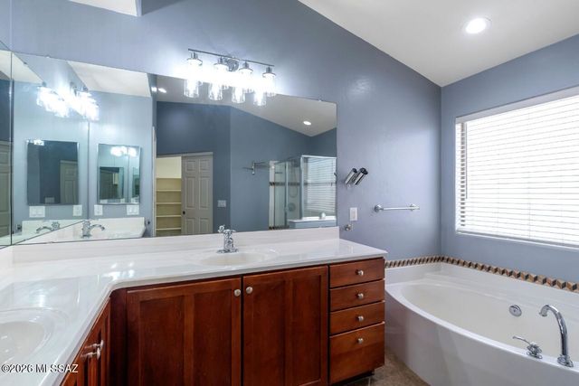 14024 E Fairway Bluff Court, Vail, AZ 85641