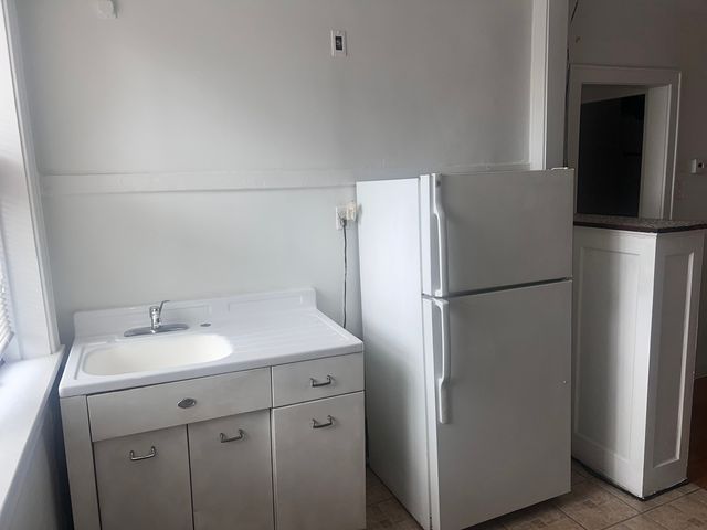 5907 W Arthington Street 1, Chicago, IL 60644