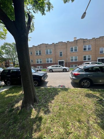 5907 W Arthington Street 1, Chicago, IL 60644