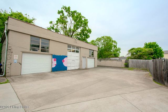 2932 Cleveland Blvd, Louisville, KY 40206