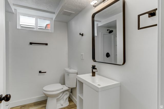 1226 N 450 W, Sunset, UT 84015