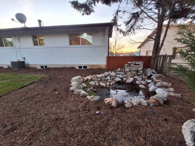 1226 N 450 W, Sunset, UT 84015