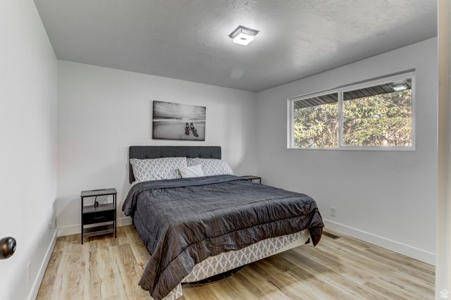 1226 N 450 W, Sunset, UT 84015