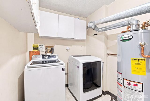 407 Lancaster Court 2F, Piscataway, NJ 08854