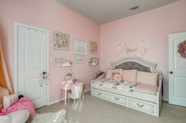 8005 Canyon Ridge Drive, Godley, TX 76044