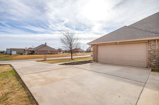 8005 Canyon Ridge Drive, Godley, TX 76044