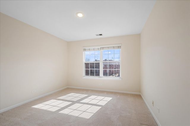 989 Enfield Drive, Northbrook, IL 60062