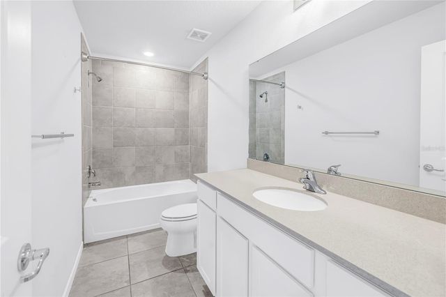 8527 ABALONE LOOP, Parrish, FL 34219