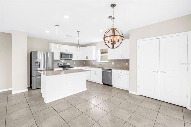 8527 ABALONE LOOP, Parrish, FL 34219