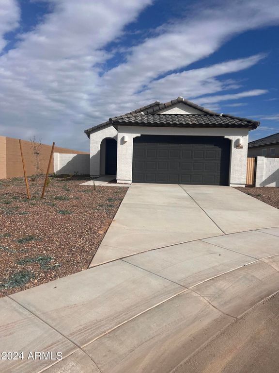 12046 E VERBINA Lane, Florence, AZ 85132