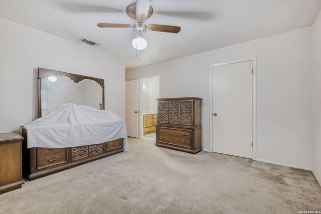 129 MEADOW WAY, Universal City, TX 78148