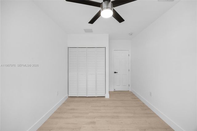 1070 Tyler St, Hollywood, FL 33019