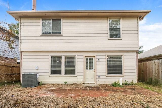 19530 Sandy Bank Drive, Tomball, TX 77375