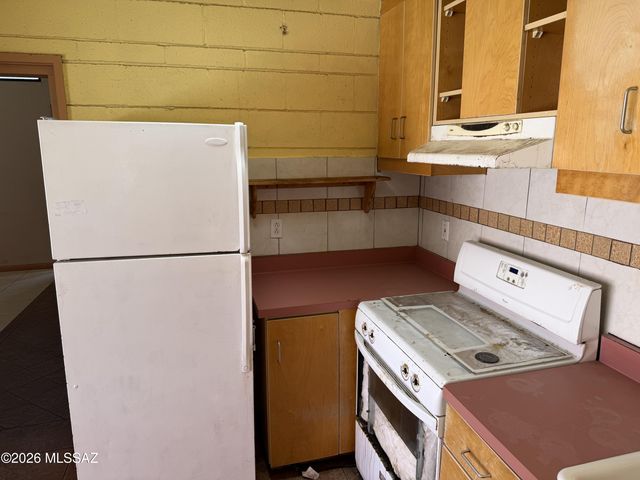 939 E 24th Street, Tucson, AZ 85713