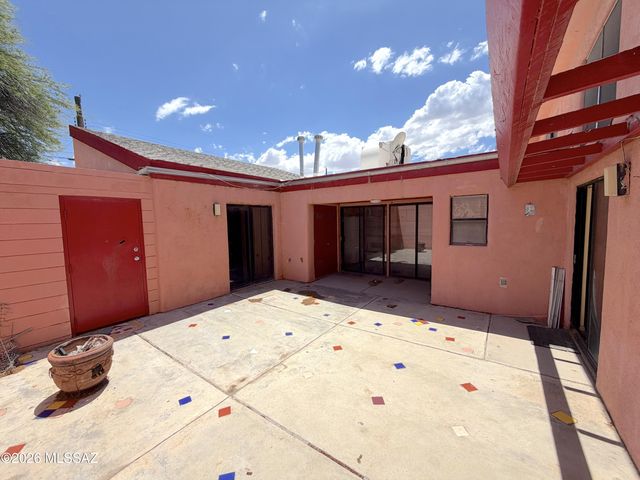 939 E 24th Street, Tucson, AZ 85713