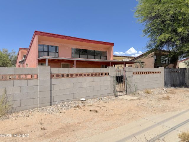939 E 24th Street, Tucson, AZ 85713