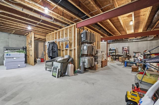 5023 Sundial Lane, Woodbury, MN 55129