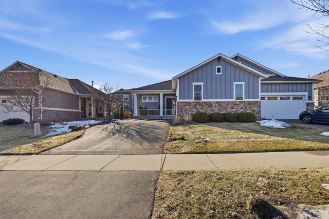 5023 Sundial Lane, Woodbury, MN 55129