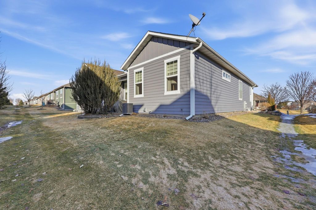 5023 Sundial Lane, Woodbury, MN 55129 — photo 3