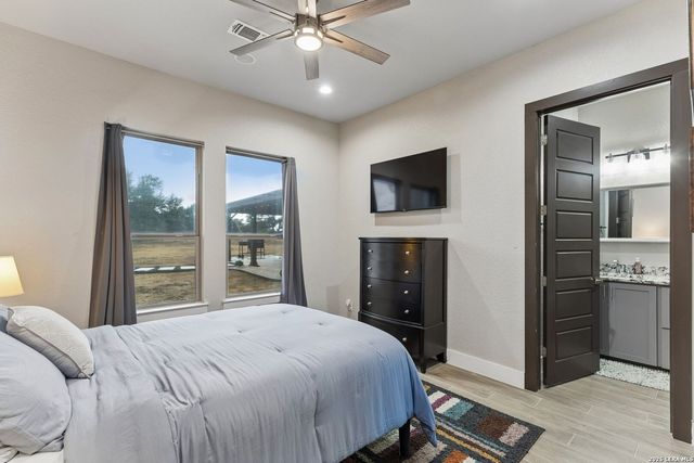 538 San Marcos Trl, New Braunfels, TX 78132