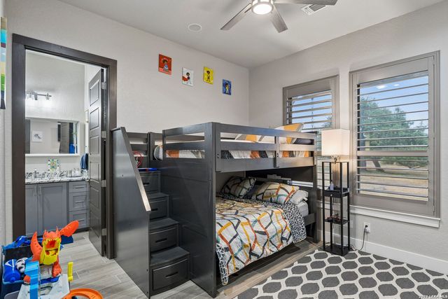 538 San Marcos Trl, New Braunfels, TX 78132