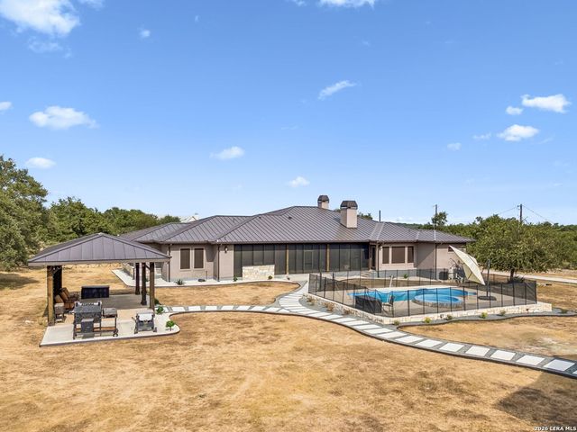 538 San Marcos Trl, New Braunfels, TX 78132