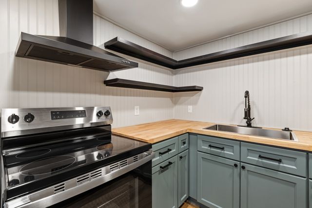 21 Vaughns Gap Rd Apt 105, Nashville, TN 37205