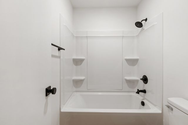 21 Vaughns Gap Rd Apt 105, Nashville, TN 37205