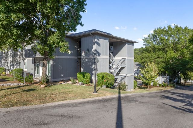 21 Vaughns Gap Rd Apt 105, Nashville, TN 37205