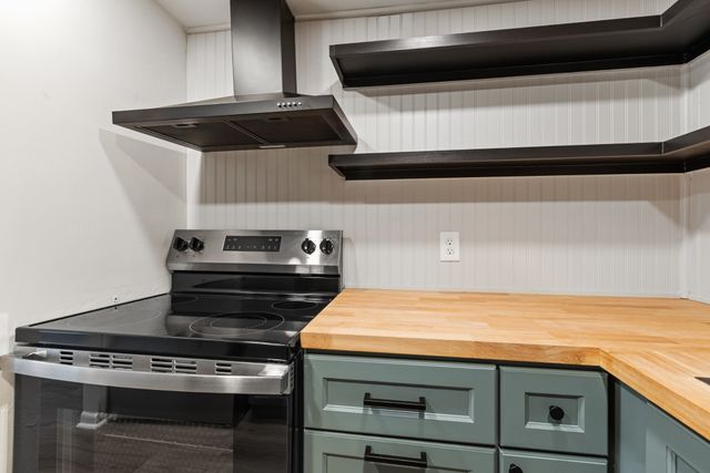 21 Vaughns Gap Rd Apt 105, Nashville, TN 37205