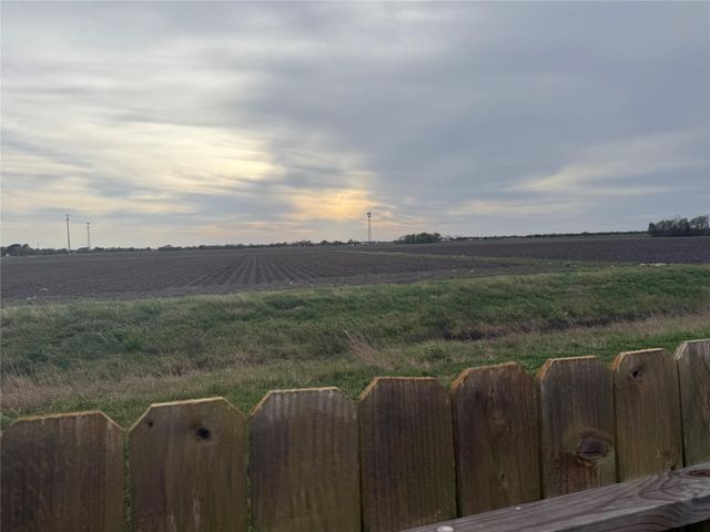 8019 Barret Travis Court, Beasley, TX 77417