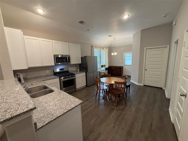 8019 Barret Travis Court, Beasley, TX 77417