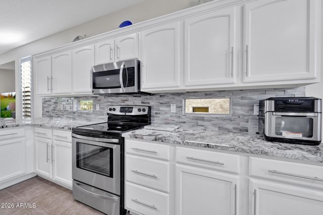 12423 W HEDGE HOG Place, Peoria, AZ 85383