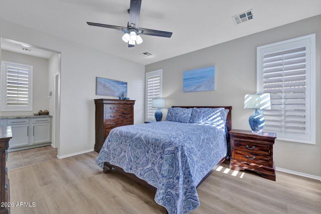 12423 W HEDGE HOG Place, Peoria, AZ 85383