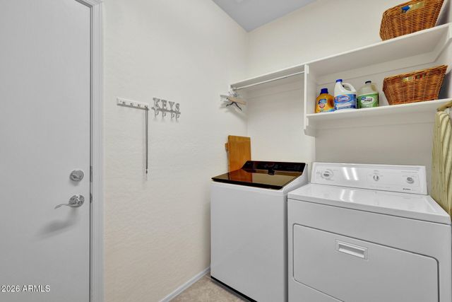 12423 W HEDGE HOG Place, Peoria, AZ 85383