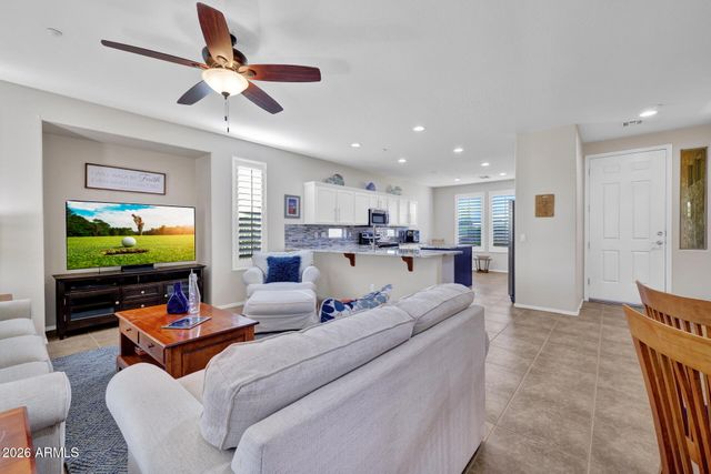 12423 W HEDGE HOG Place, Peoria, AZ 85383