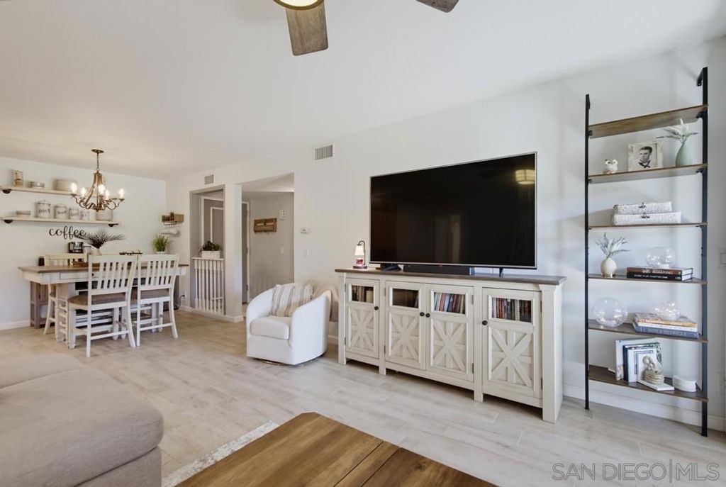 10300 Caminito Cuervo 50, San Diego, CA 92108 — photo 3