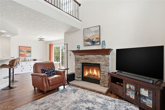 8704 Wakefield Run, North Ridgeville, OH 44039