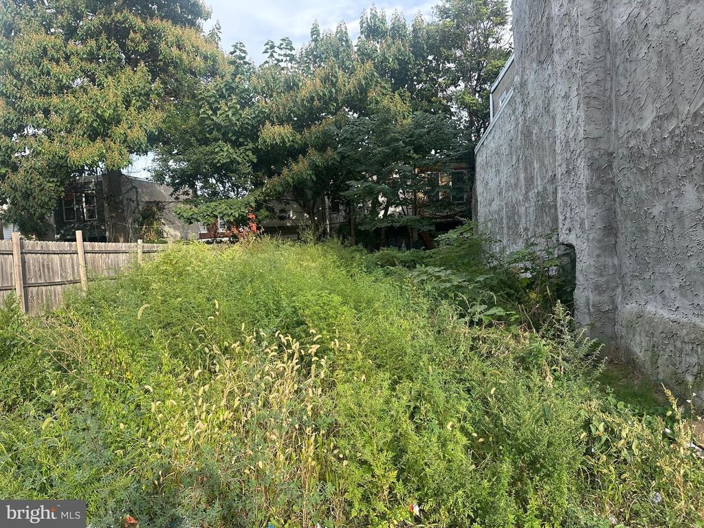 2315 N 19TH ST, Philadelphia, PA 19132