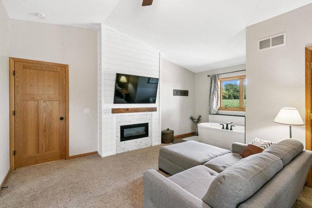 4873 Felland Road, Madison, WI 53718