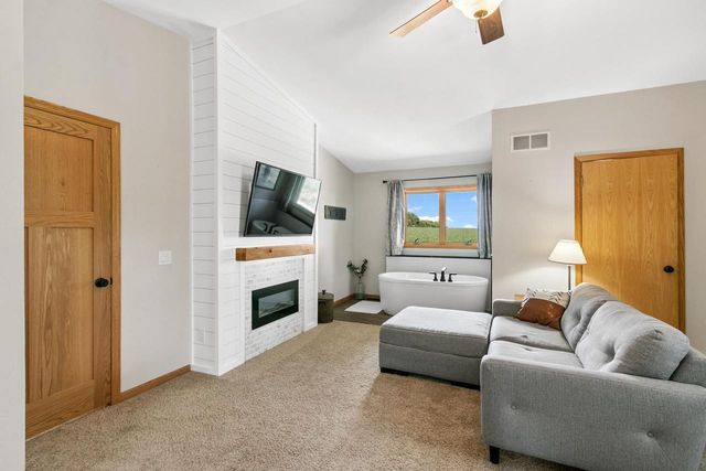4873 Felland Road, Madison, WI 53718