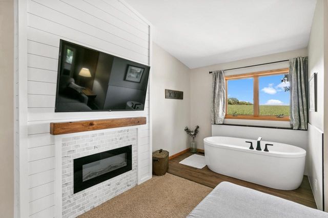 4873 Felland Road, Madison, WI 53718